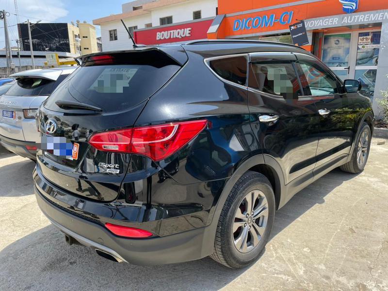 Hyundai Santa Fe • 2017 • 0 km 6