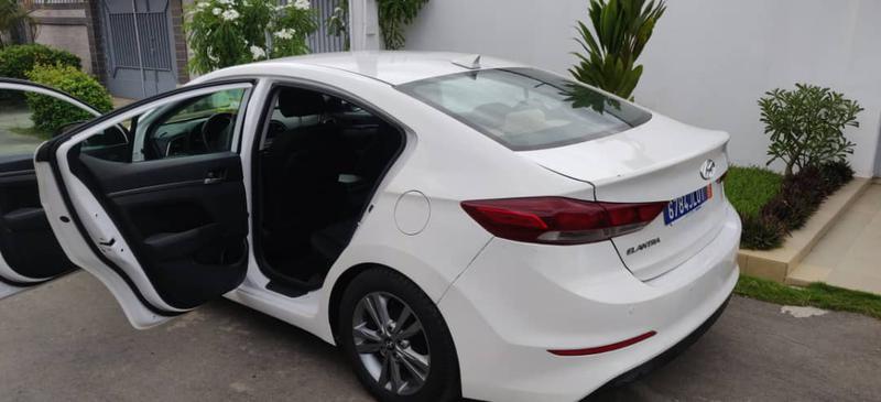 Hyundai Elantra • 2016 • 60,000 km 6