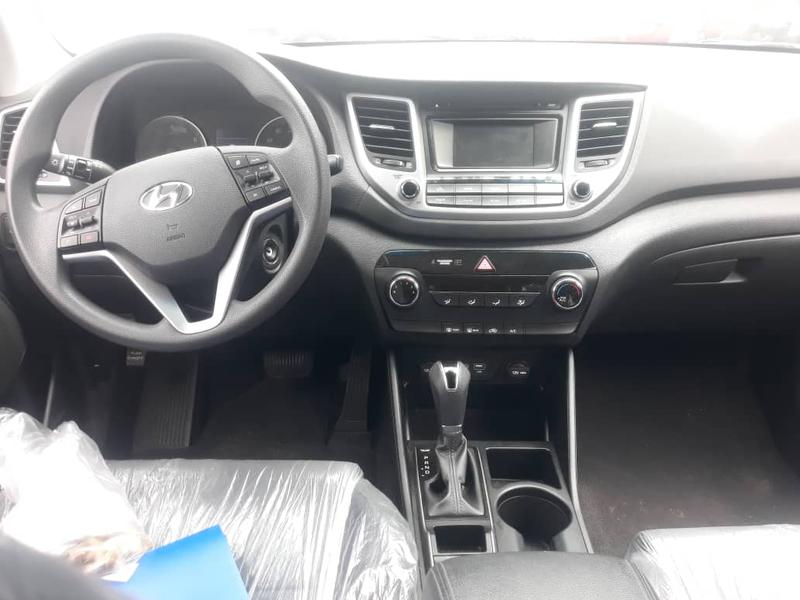 Hyundai Tucson • 2017 • 67,000 km 7