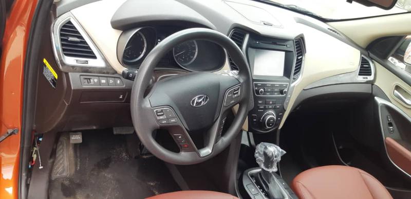 Hyundai Santa Fe • 2018 • 0 km 6