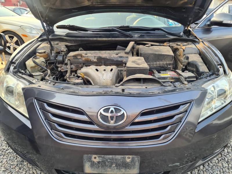 Toyota Camry • 2007 • 154,096 km 3