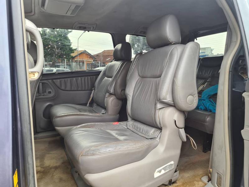 Toyota Sienna • 2007 • 194,137 km 6