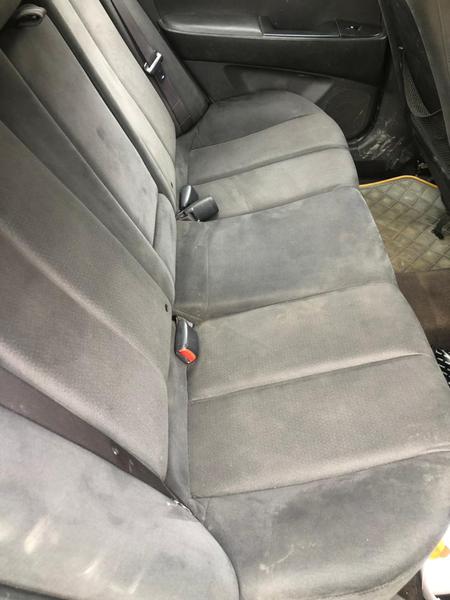 Hyundai Elantra • 2010 • 230,000 km 6