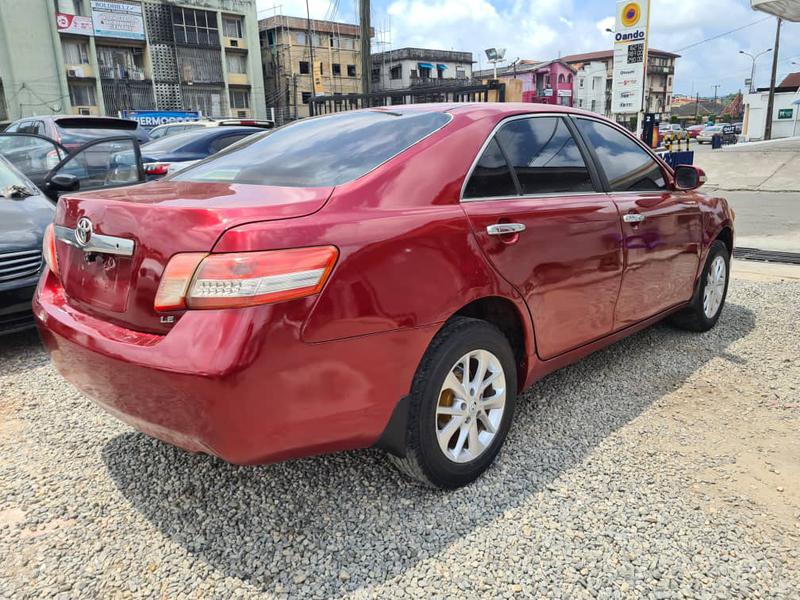 Toyota Camry • 2010 • 111,434 km 2