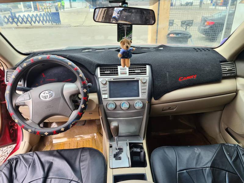 Toyota Camry • 2010 • 111,434 km 1
