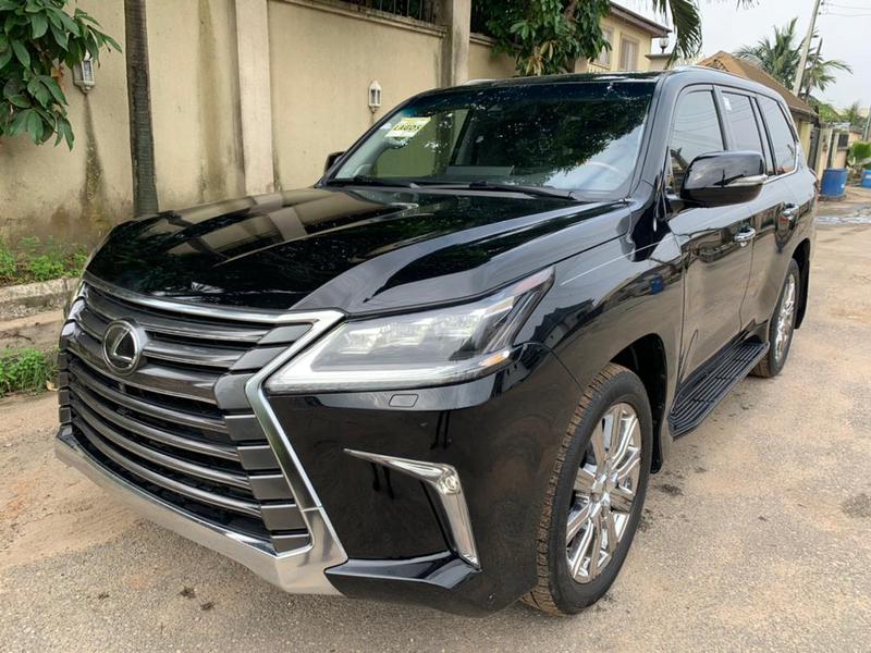 Lexus LX • 2017 • 0 km 4
