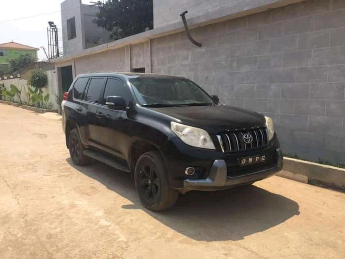 Toyota Land Cruiser • 2013 • 78,000 km 3