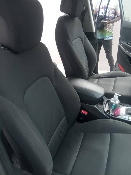 Hyundai Santa Fe • 2016 • 116,000 km 6