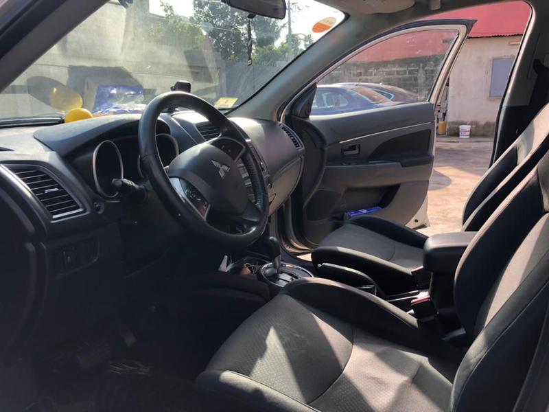 Mitsubishi Outlander • 2016 • 93,000 km 5