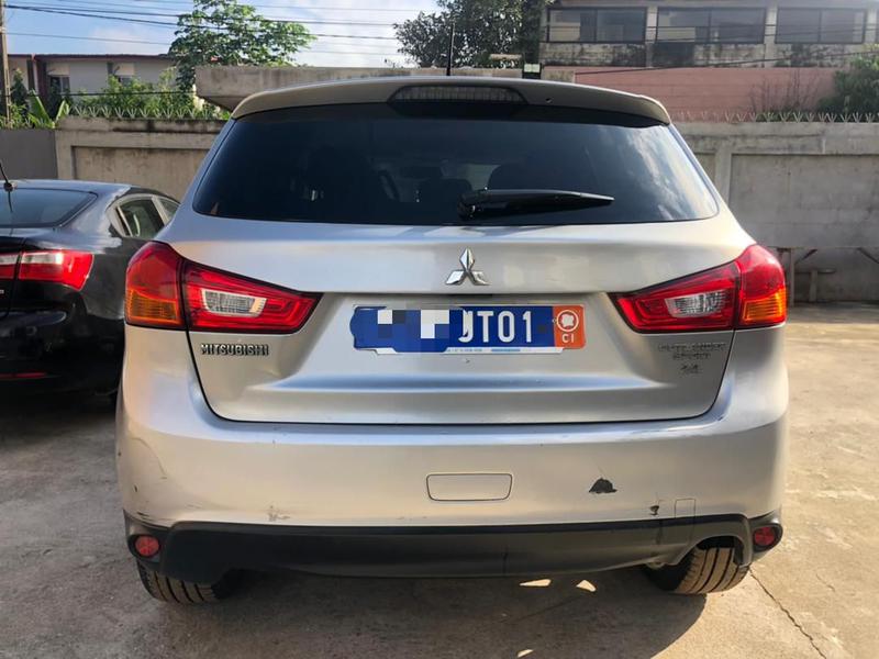 Mitsubishi Outlander • 2016 • 93,000 km 6