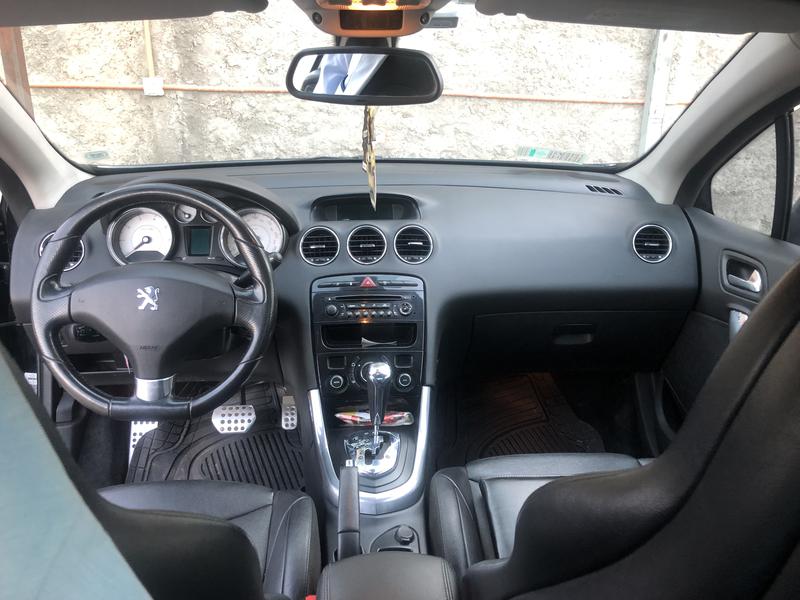 Peugeot 308 CC • 2011 • 76,000 km 3