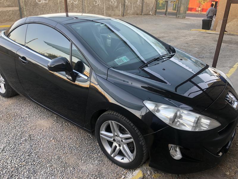 Peugeot 308 CC • 2011 • 76,000 km 1