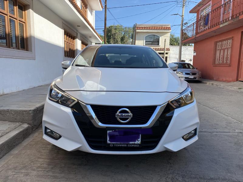 Nissan Versa • 2020 • 13,500 km 3
