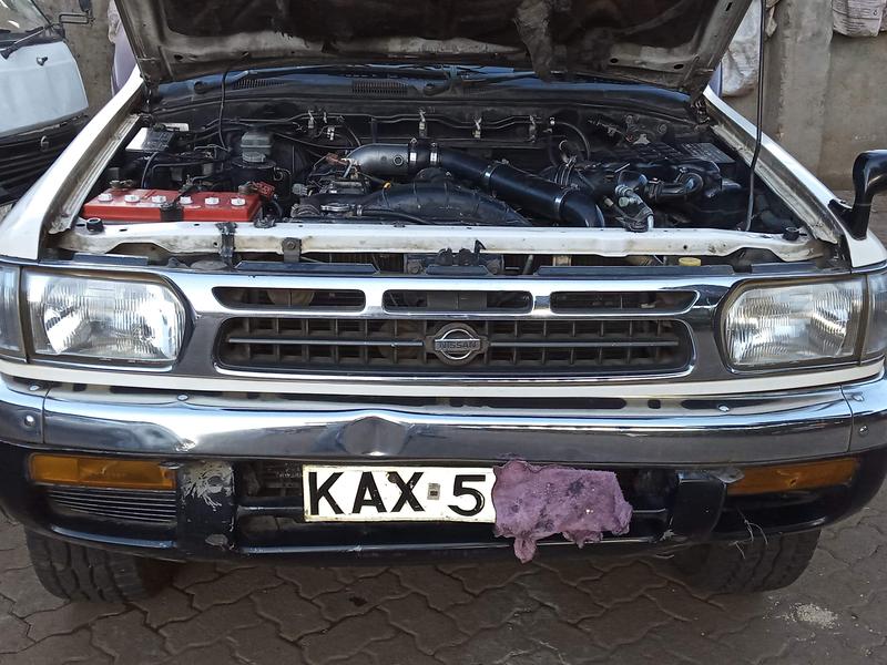 Nissan Terrano • 1996 • 282,422 km 3