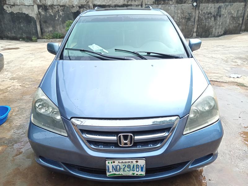 Honda Accord • 2005 • 204,224 km 2