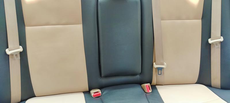 Toyota Corolla • 2015 • 99,000 km 3