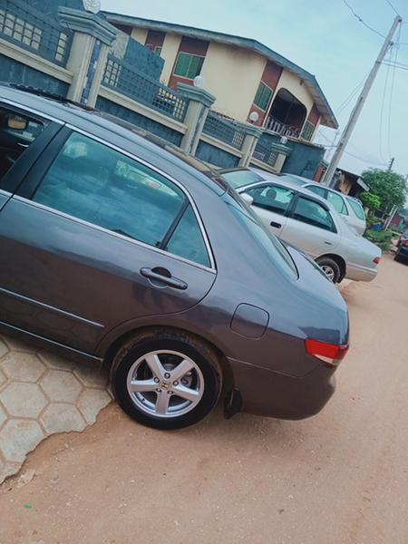 Honda Accord • 2004 • 155,211 km 4