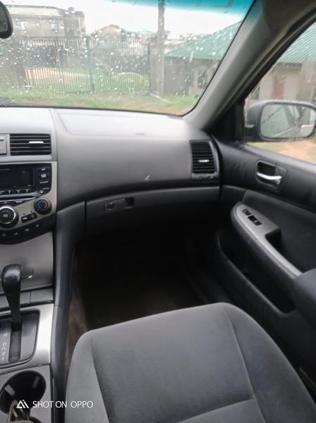 Honda Accord • 2004 • 155,211 km 8