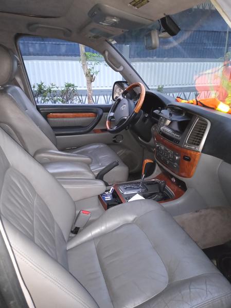 Lexus LX • 2002 • 143,659 km 5