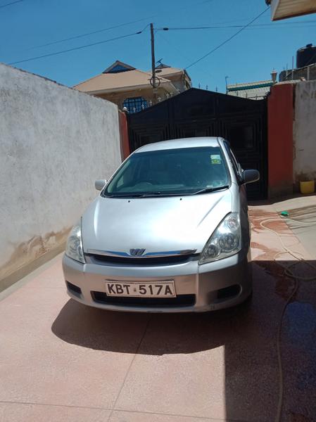 Toyota 4 Runner Limited • 2005 • 222,997 km 2