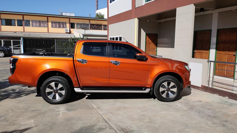 Isuzu D-MAX • 2020 • 26,500 km 3