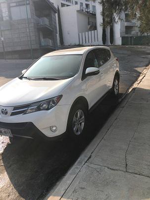 Toyota RAV4 • 2014 • 160,000 km 3