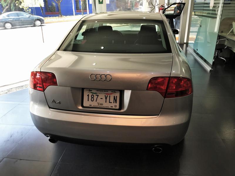 Audi A4 • 2007 • 100,000 km 2