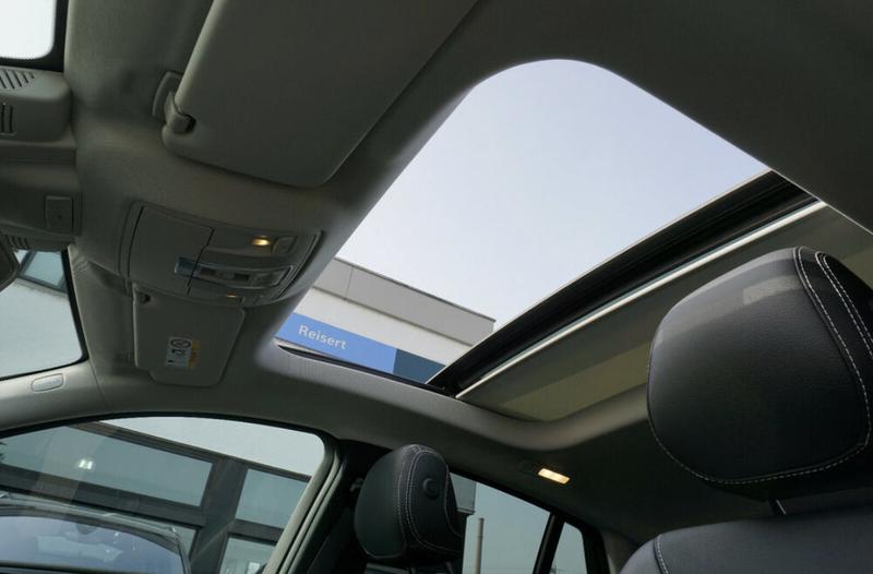 Mercedes-Benz GLE • 2016 • 1,014 km 24