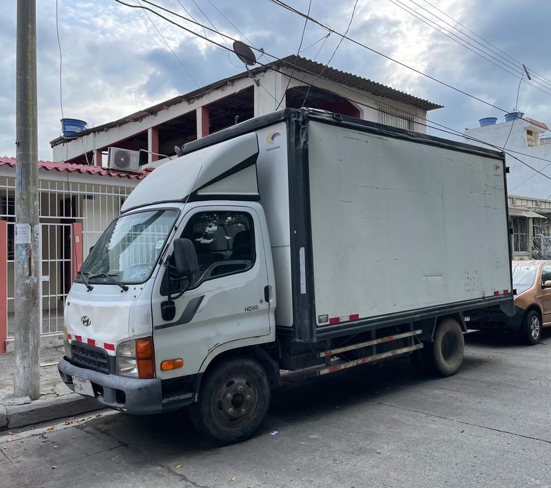 Hyundai HD 65 • 2010 • 300,000 km 3