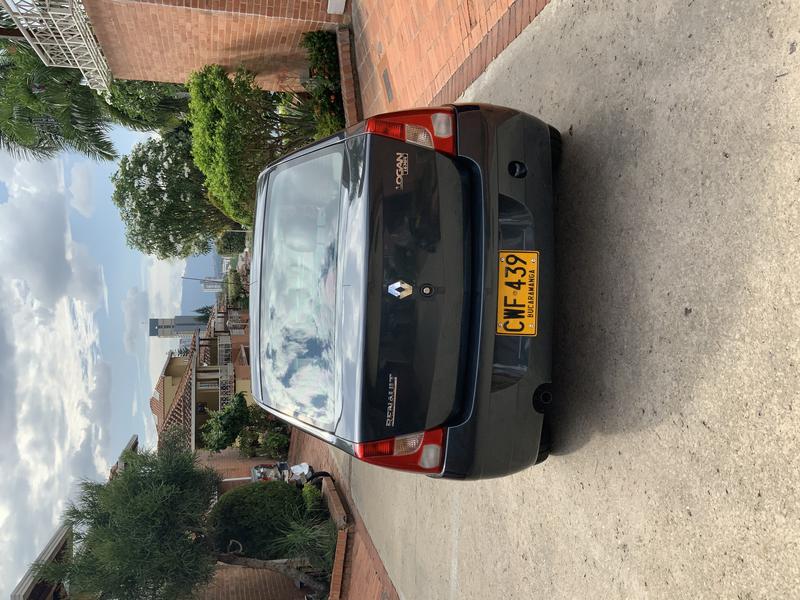 Renault Logan • 2008 • 100,000 km 2