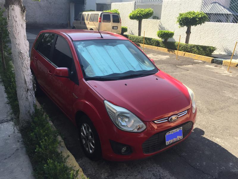 Ford Fiesta • 2013 • 153,000 km 9