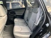 Toyota RAV4 • 2011 • 1 km 7