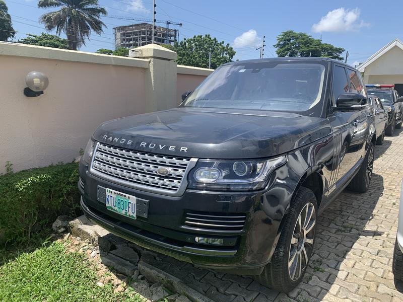 Rover 75 • 2013 • 32,000 km 2