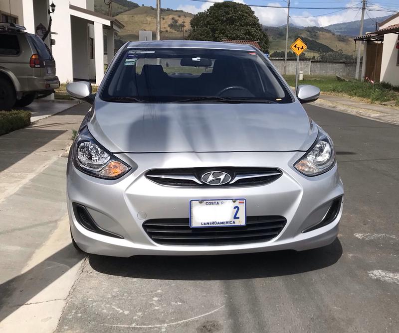 Hyundai Accent • 2012 • 107,000 km 6
