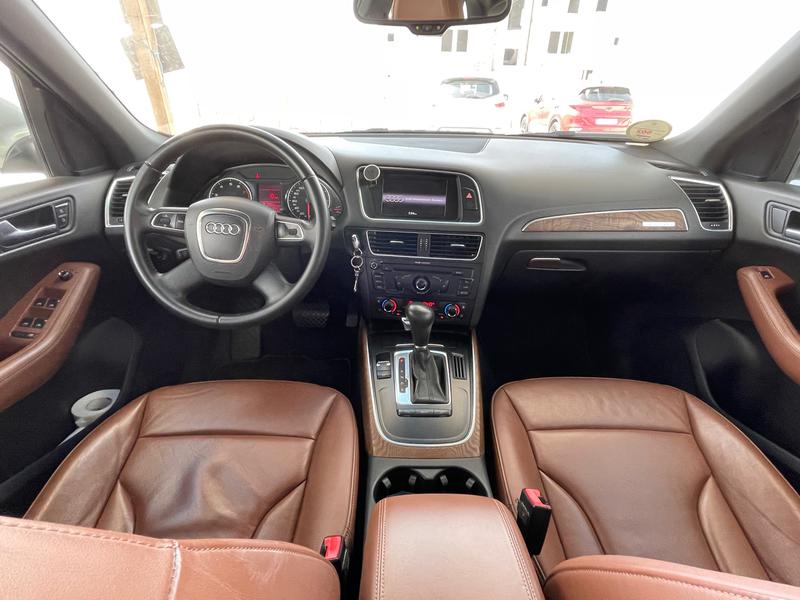 Audi Q5 • 2012 • 77,800 km 3