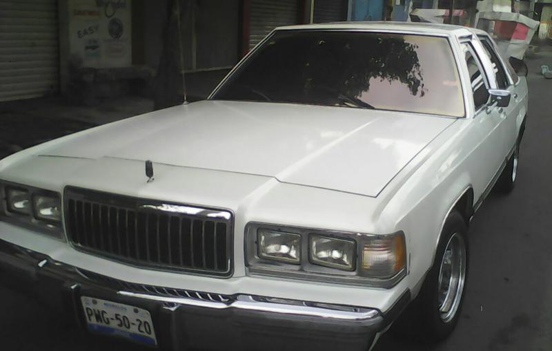 Ford Galaxy • 1988 • 80,000 km 2