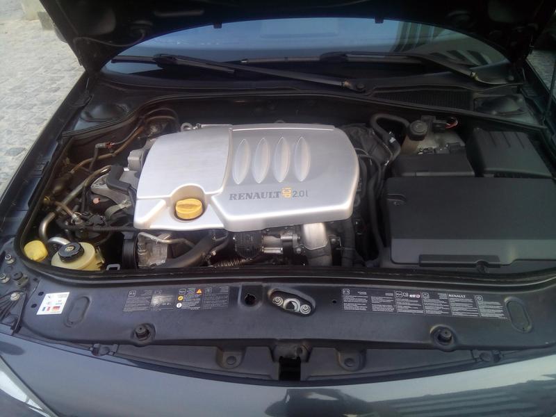 Renault  • 2007 • 248,000 km 1