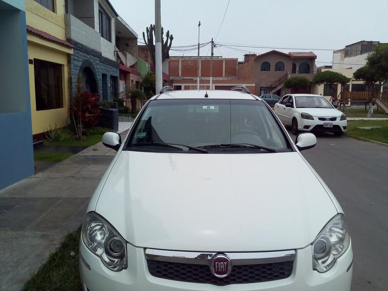 Fiat Palio Weekend • 2015 • 125,000 km 1