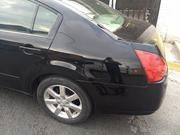 Nissan Maxima • 2004 • 127,000 km 4