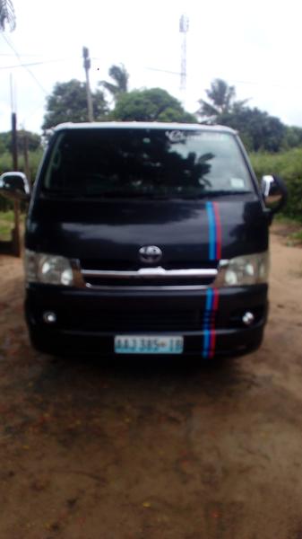 Toyota Hiace • 2005 • 299,000 km 6