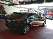 Mazda 3 • 2018 • 8,781 km 8