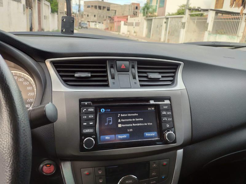 Nissan Sentra • 2014 • 67,000 km 5