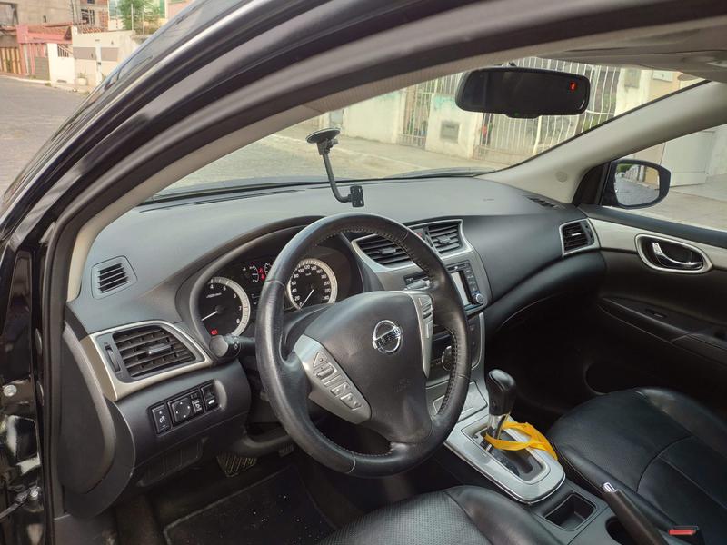 Nissan Sentra • 2014 • 67,000 km 7