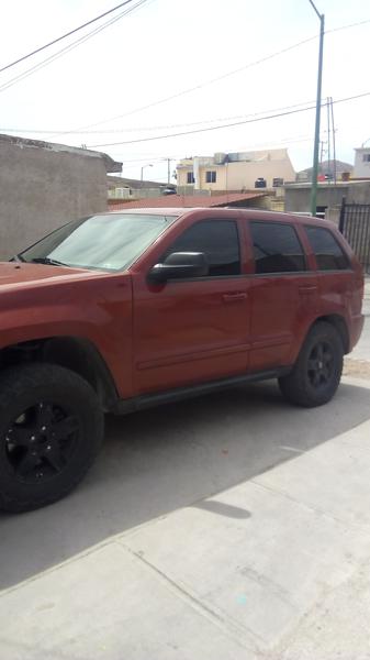 Jeep Cherokee • 2007 • 290,000 km 1
