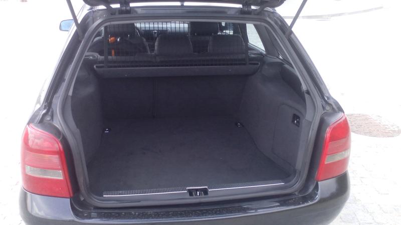 Audi A4 Avant • 2000 • 333,000 km 1