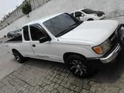 Toyota Hilux • 1999 • 11,000 km 2
