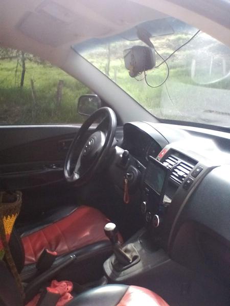 Hyundai Tucson • 2010 • 120,000 km 9