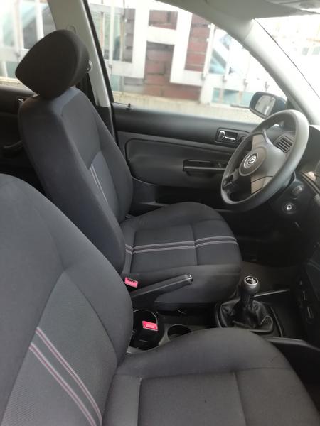 Volkswagen Jetta • 2014 • 93,959 km 5