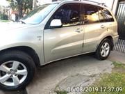 Toyota RAV4 • 2004 • 295,200 km 1
