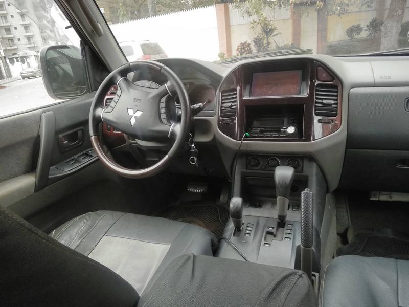 Mitsubishi Pajero • 2002 • 0 km 6
